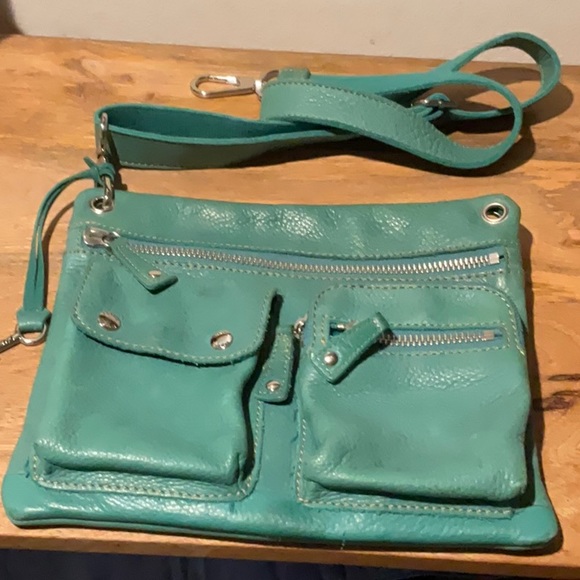 Fossil purse of Many Zippers - Picture 4 of 10